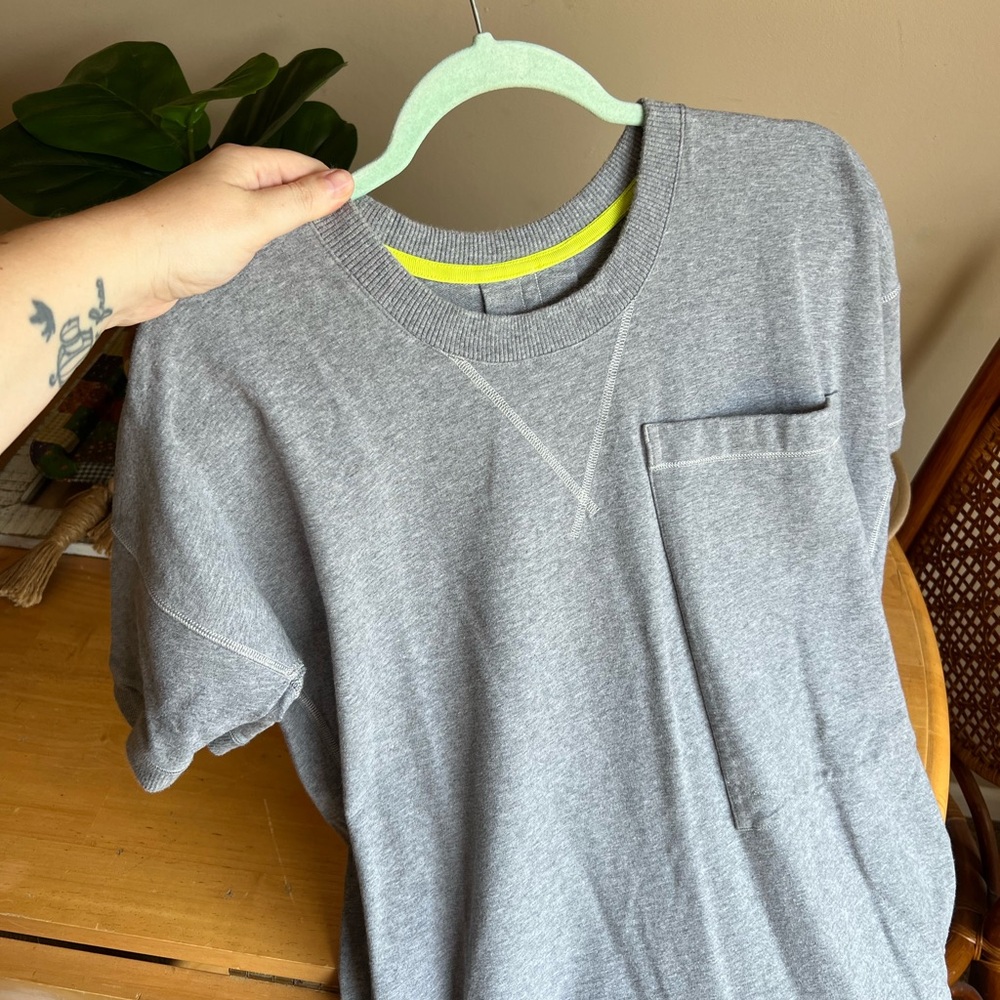 Lululemon ‘Mudra’ sweatshirt